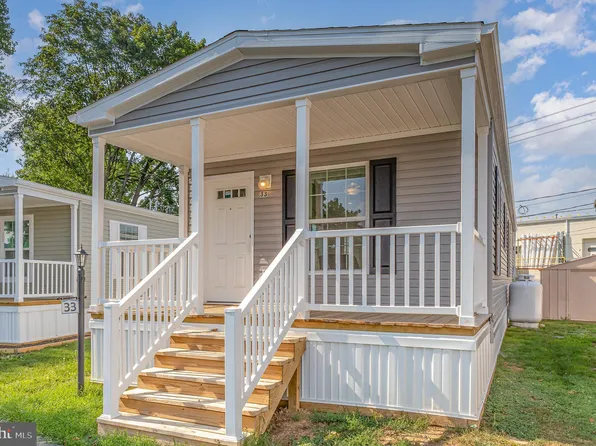 541 Furnace Hills Pike #33, Lititz, PA 17543
