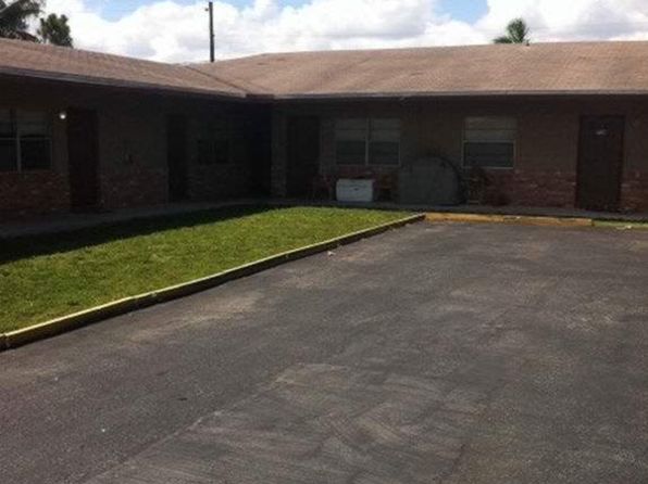 311 NW 40th St APT 102