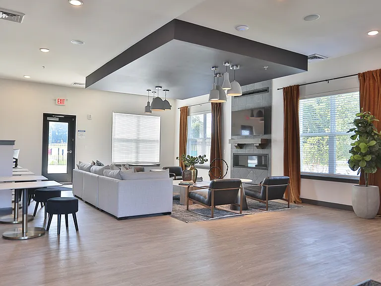 Altair Luxury Apartments — Photo 18