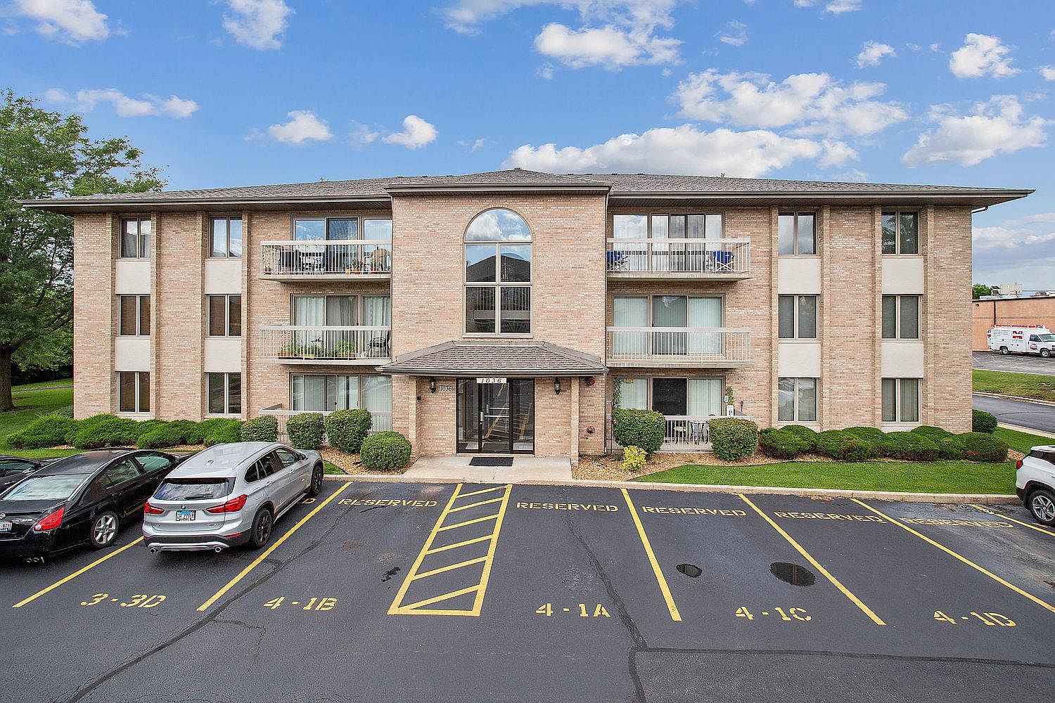 1036 Ashley Ct N APT 1B, Lockport, IL 60441 Zillow