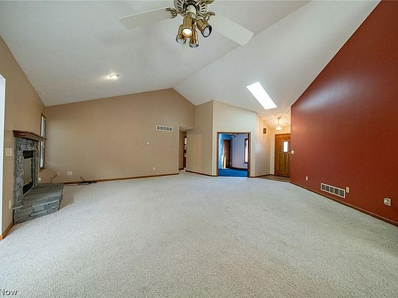 3rd image of 6175 2nd Ave