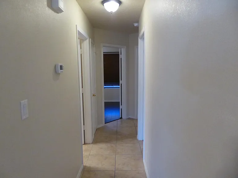 6253 Carmona Rd NW — Photo 11