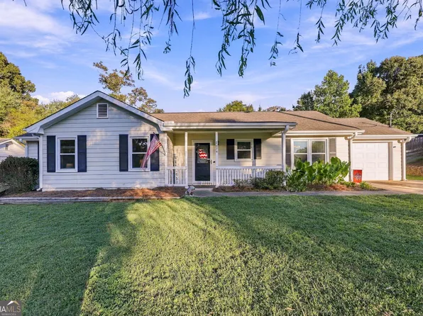 2674 Highland Park Dr, Gainesville, GA 30506