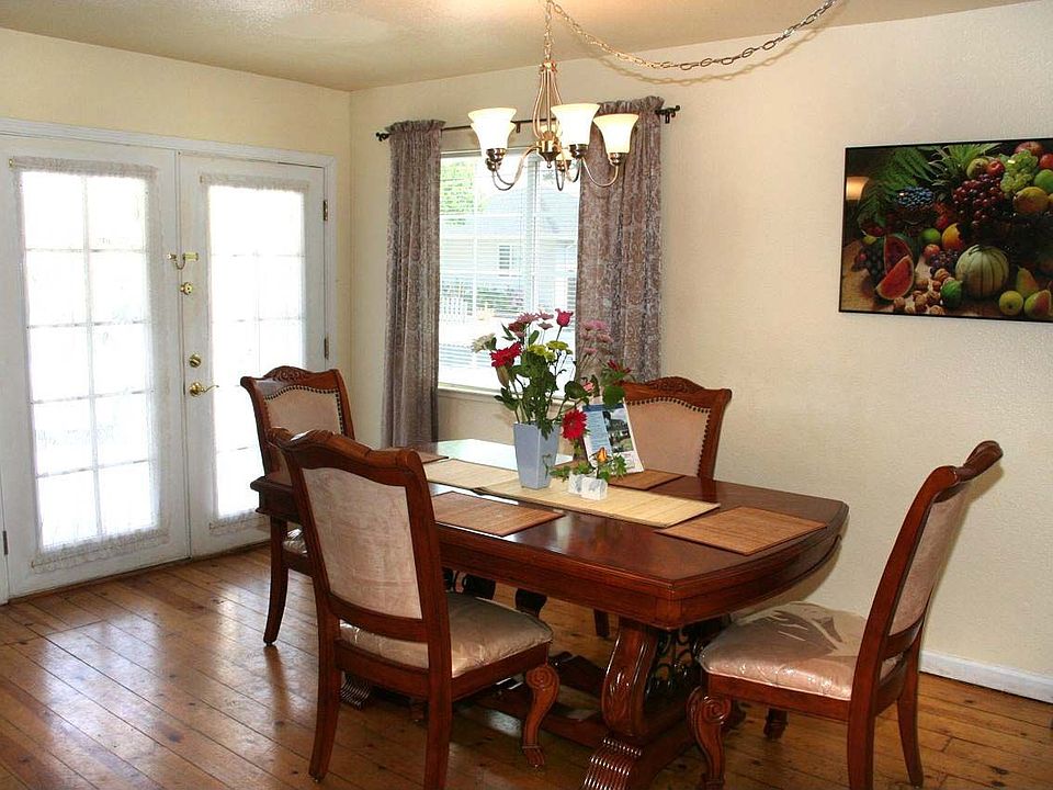 Dining room leads to french door