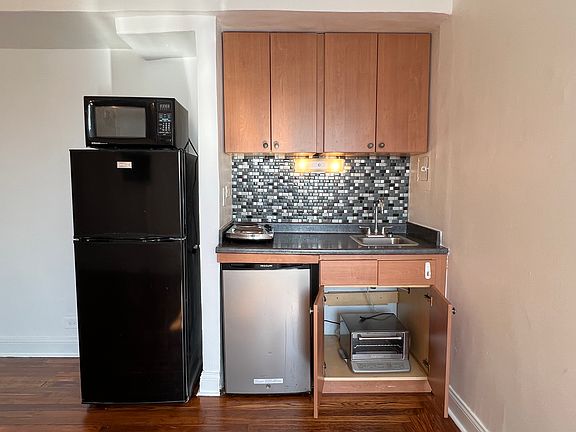 5th image of 5 Tudor City Pl APT 1133