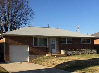 8205 Weimar Dr, Saint Louis, MO