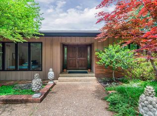 5396 Gwynne Rd, Memphis, TN 38120