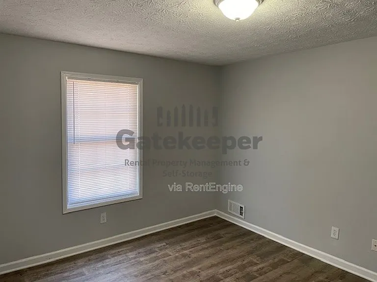 65 Stokes Dr — Photo 9