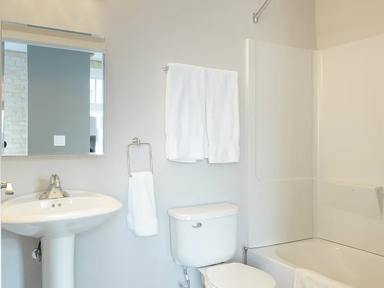 370 Donald St #104 — Photo 25
