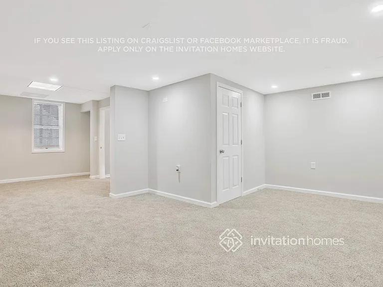 81 Katie Dr — Photo 10