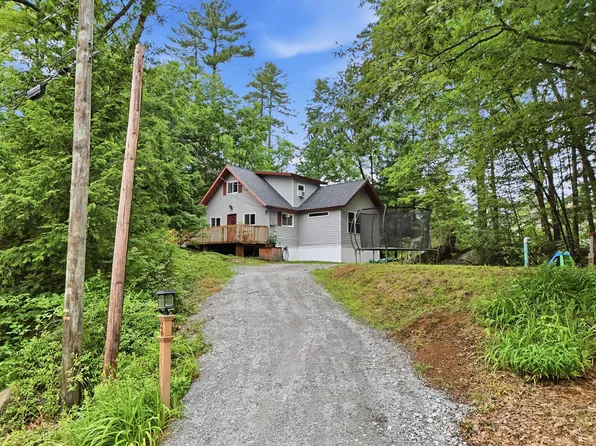 26 Bobolink Lane, Hillsborough, NH 03244