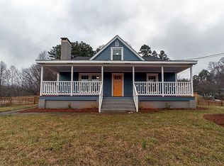 8971 Reynolda Rd, Pfafftown, NC 27040