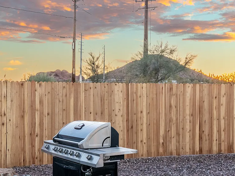 6601 E Latham St — Photo 35