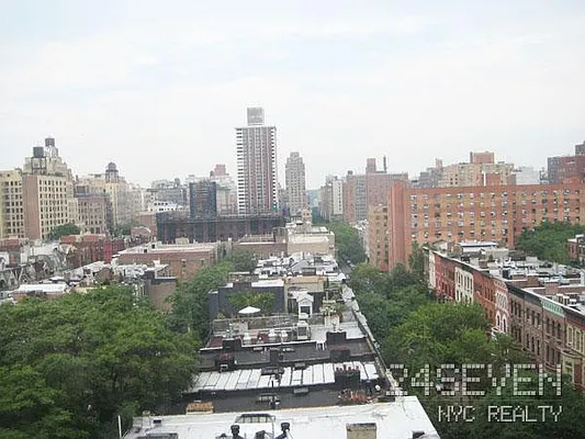 Rented by 24 7 NYC Realty Inc. | media 40