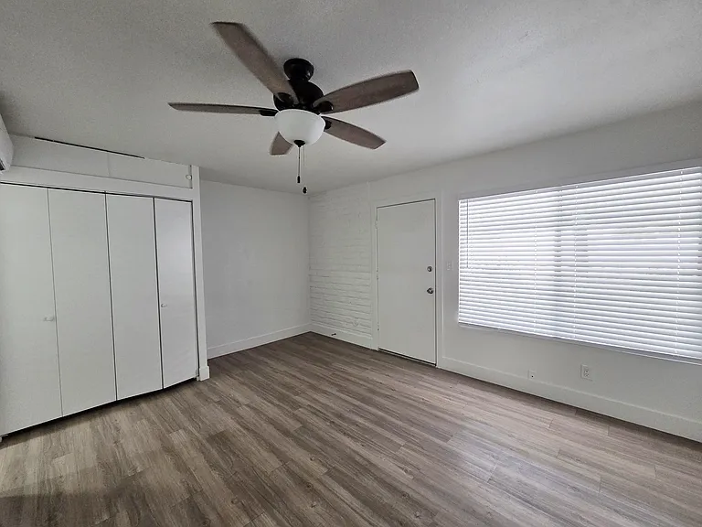 123 W Missouri Ave — Photo 9