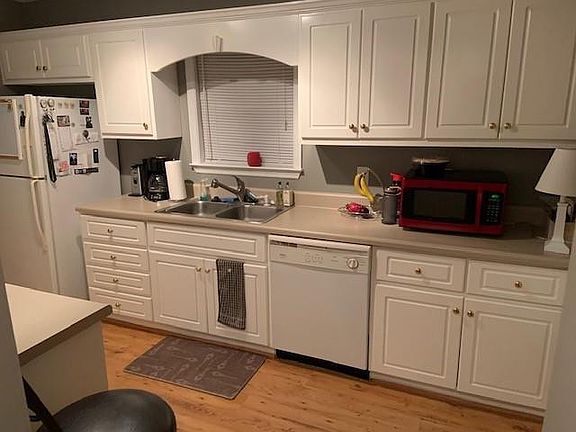 3rd image of 2039 Emerald Bay Drive