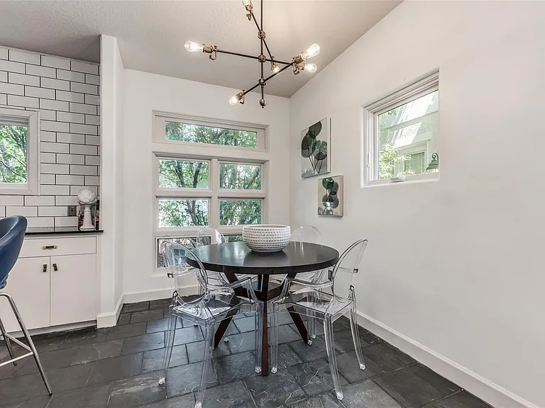 2108 Driscoll St — Photo 33