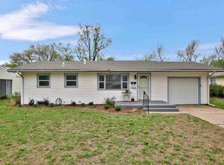 309 W 5th St, Haysville, KS 67060