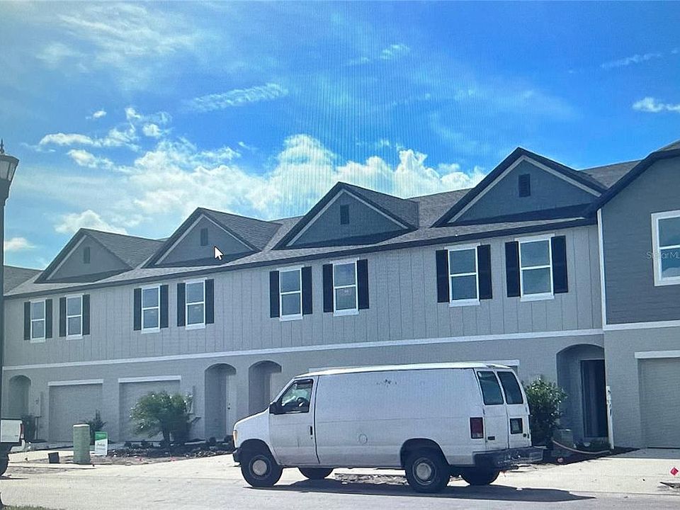 1st image of 3745 ACADEMIA AVENUE