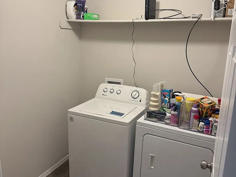 Do your laundry here for free!