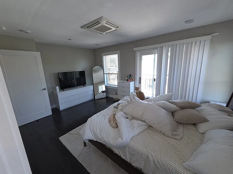 58 Tolman St #4 — Photo 7