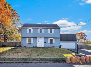 46 Spindrift Ln, Milford, CT 06460