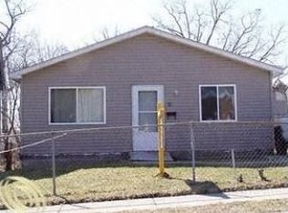 93 N Merrimac St, Pontiac, MI