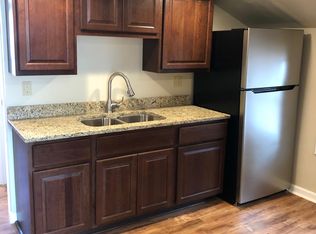 3614 S 34th St, Greenfield, WI 53221