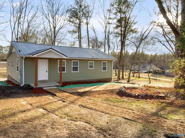 3200 McCord Ave, East Gadsden, AL 35903