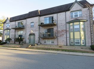 113 Oak Ln APT 12, Brockton, MA 02301