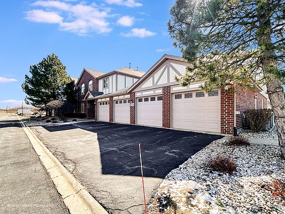 3rd image of 6259 Kallsen Dr Unit 3