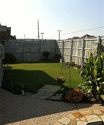 4th image of 1526 Paris Dr