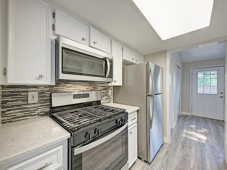 500 Hesters Crossing Rd #411 — Photo 13