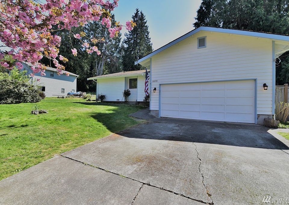 1st image of 26999 Tamsen Ave NW