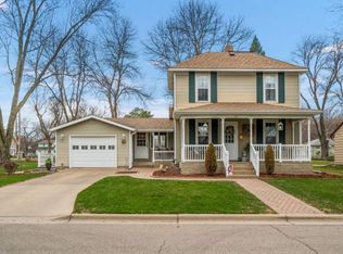 622 Short St, Faribault, MN 55021