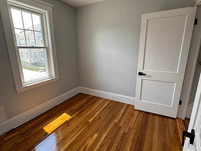 61 Templeton Pkwy #61 — Photo 17