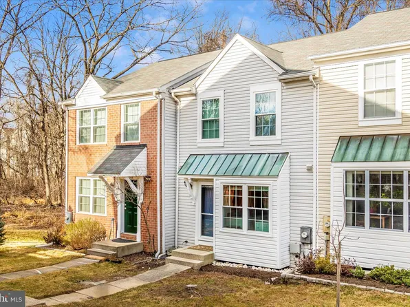 18250 Paladin Dr, Olney, MD 20832