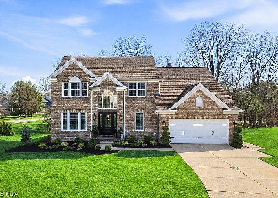 1st image of 9943 Brookhill Cir
