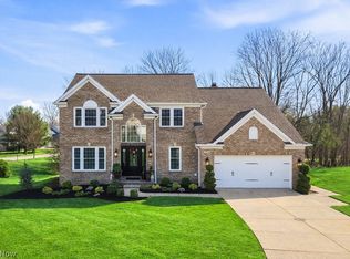 9943 Brookhill Cir, Twinsburg, OH