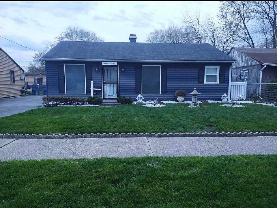 1st image of 2601 E 22nd Ave
