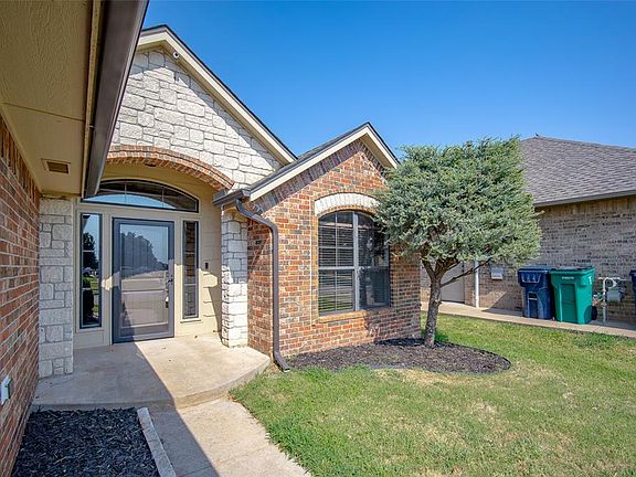 2nd image of 7513 Harold Dr
