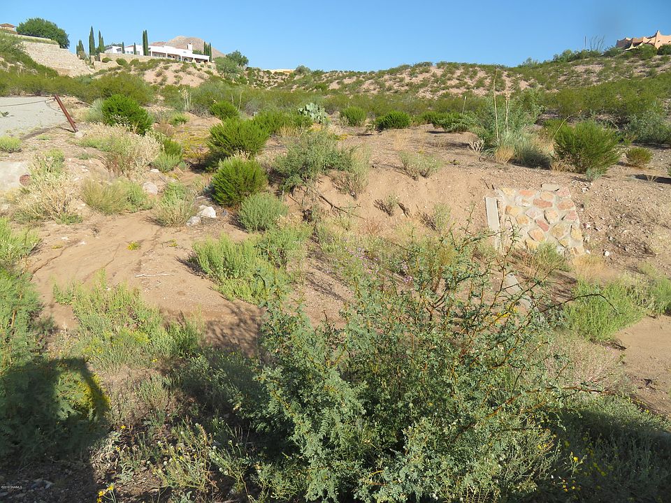 2nd image of 6638 Vista Del Reino