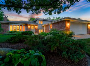 7217 Springside Ave, Downers Grove, IL 60516