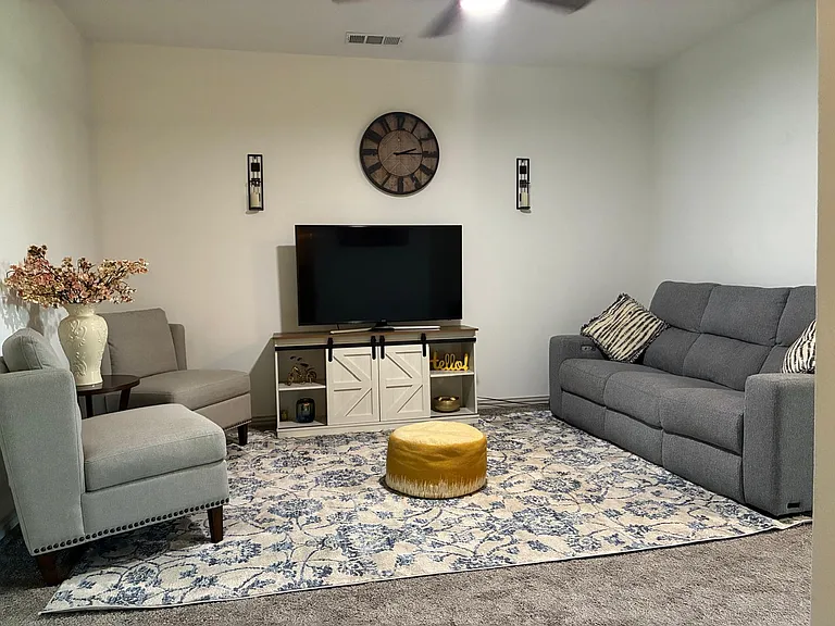 9025 Swallowtail St — Photo 34