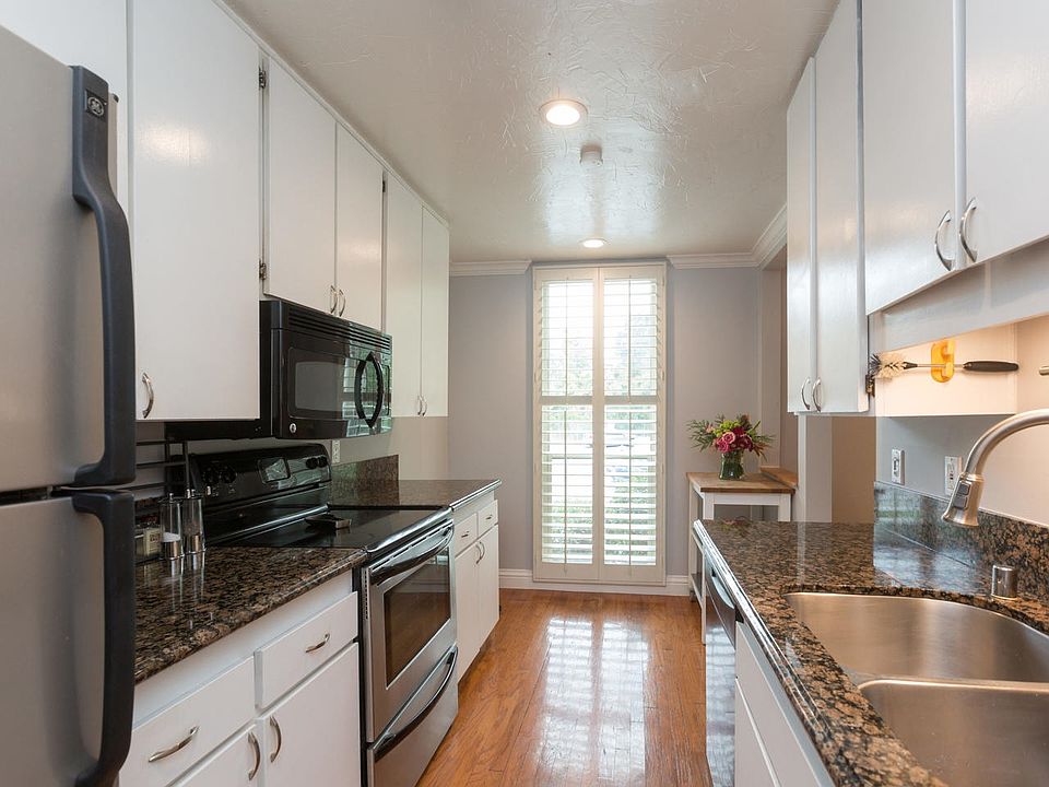 1st image of 4845 Collwood Blvd Unit B