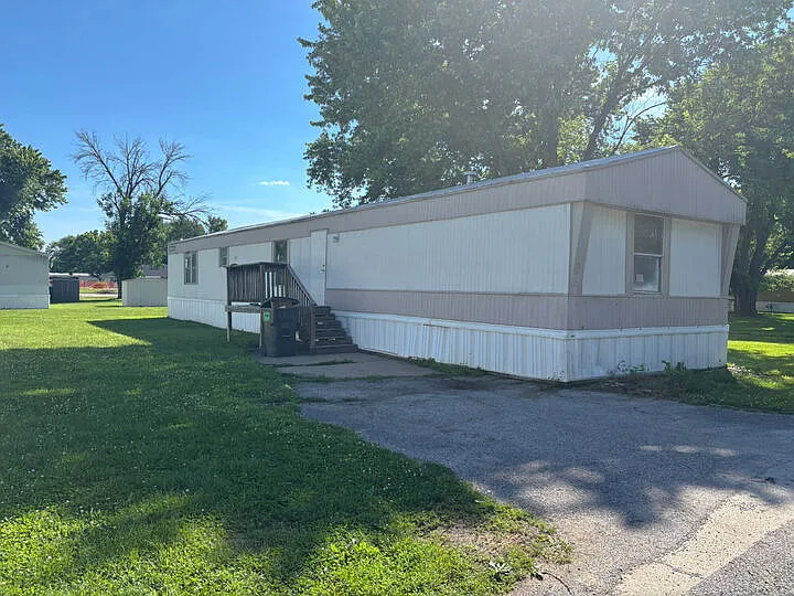 2900 Sand Rd #230 — Photo 1