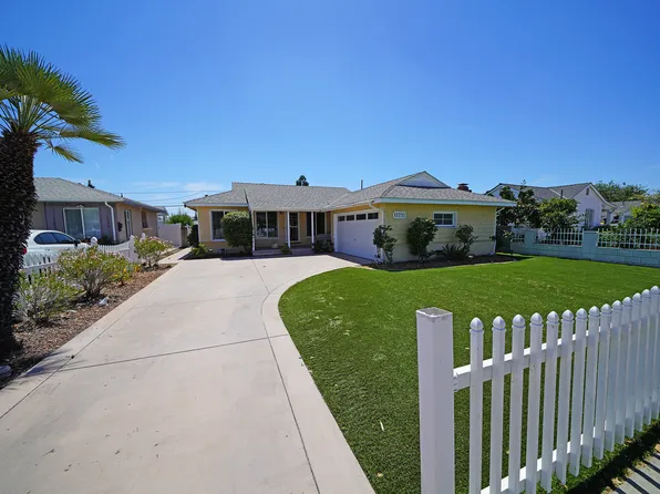 11252 Delano St, North Hollywood, CA 91606