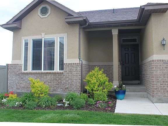 Inviting covered entry