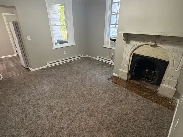 25 E High St, Middletown, PA 17057
