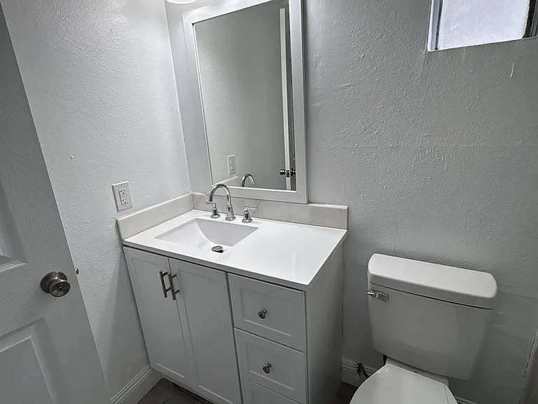 315 NE 3rd Ave #D-A-D — Photo 12